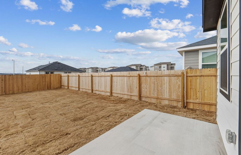 Exterior details and patio area of a home in Alto, San Marcos (Image 22).