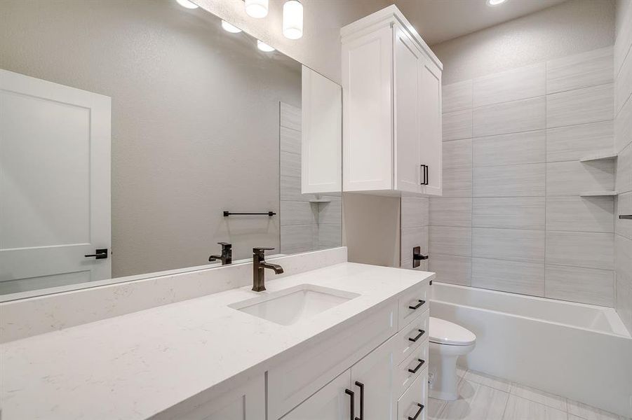 Furnished interior view inside a new home in , Bridgeport (Image 7).