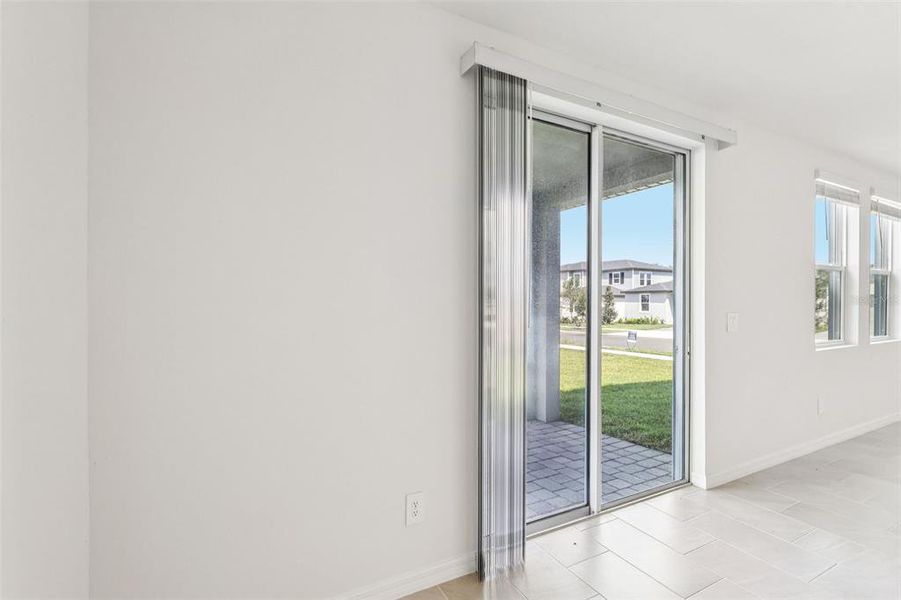 Spacious, unfurnished interior of a new home in Crosswinds - Classic Series, Haines City (Image 22). Spacious, unfurnished interior of a new home in Crosswinds - Classic Series, Haines City (Image 22).