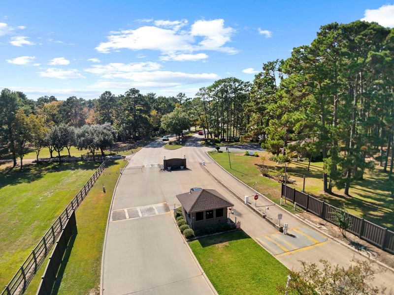 Enjoy round-the-clock peace of mind with a fully staffed 24/7 security gate, giving you the privacy and serenity you deserve. Come home to towering trees, calming lake views, and a lifestyle that feels like a getaway every day! Enjoy round-the-clock peace of mind with a fully staffed 24/7 security gate, giving you the privacy and serenity you deserve. Come home to towering trees, calming lake views, and a lifestyle that feels like a getaway every day!