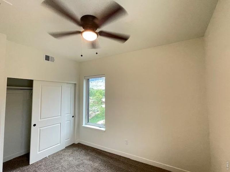 Spacious, unfurnished interior of a new home in , Boulder (Image 19).