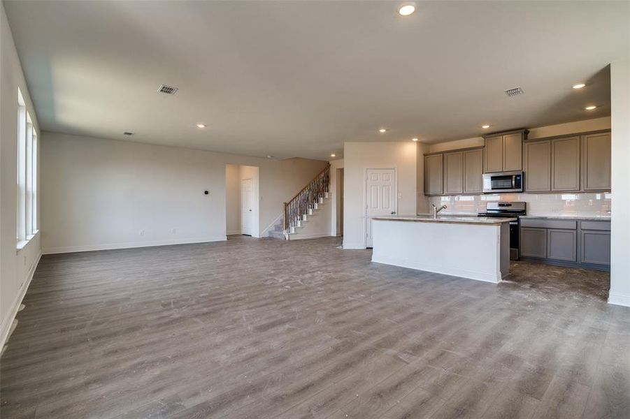 Spacious, unfurnished interior of a new home in , Crandall (Image 20).