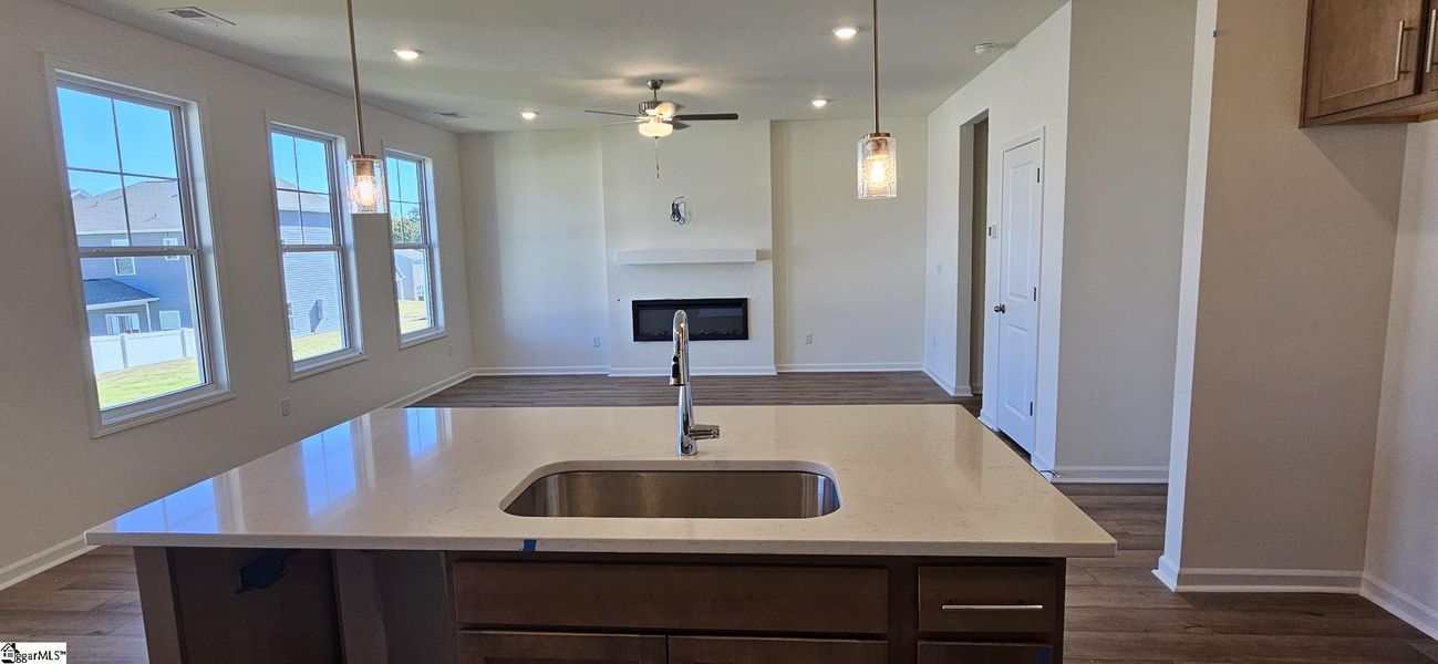 Furnished interior view inside a new home in Sedona, Greenville (Image 4).