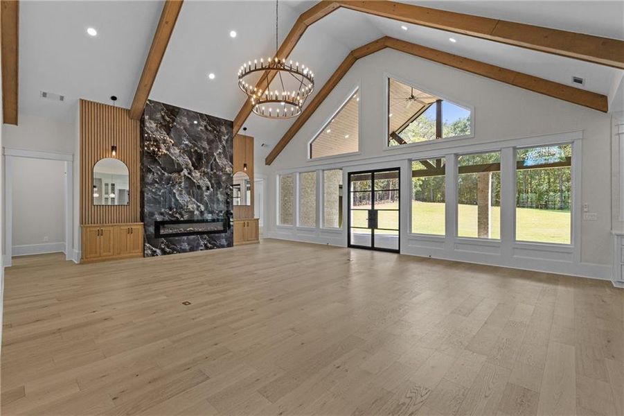 Spacious, unfurnished interior of a new home in , Monroe (Image 63).