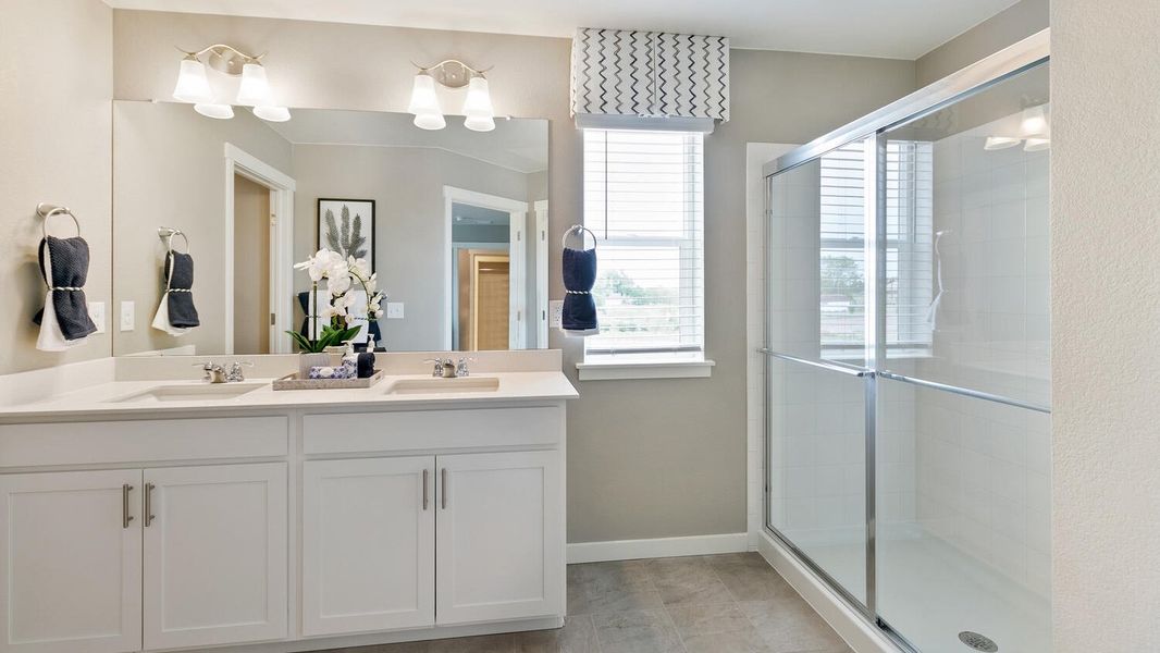 Furnished interior view inside a new home in Hansen Farm, Fort Collins (Image 18).