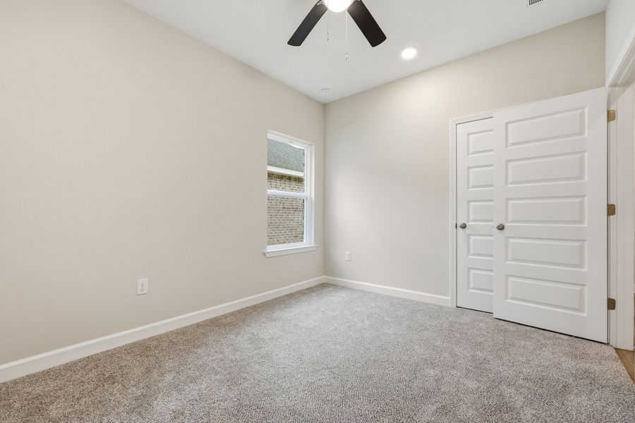 Spacious, unfurnished interior of a new home in McCarthy Estates, Defuniak Springs (Image 20). Spacious, unfurnished interior of a new home in McCarthy Estates, Defuniak Springs (Image 20).