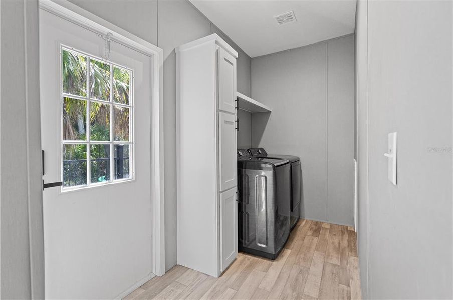 Furnished interior view inside a new home in , Inglis (Image 6).