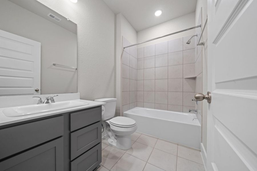 Furnished interior view inside a new home in Colony at Pinehurst 40s, Pinehurst (Image 3).