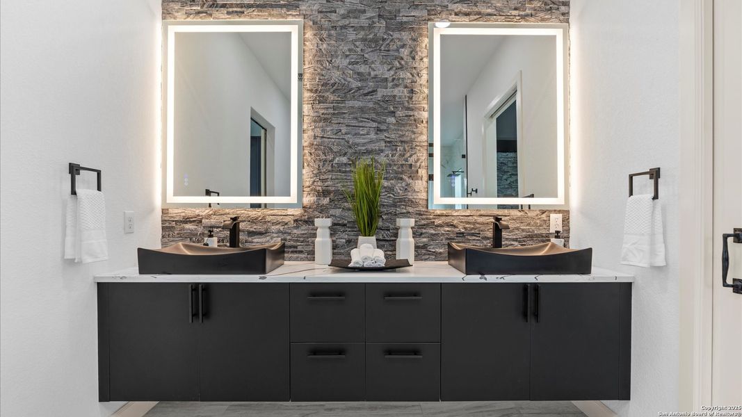 Furnished interior view inside a new home in , San Antonio (Image 34).