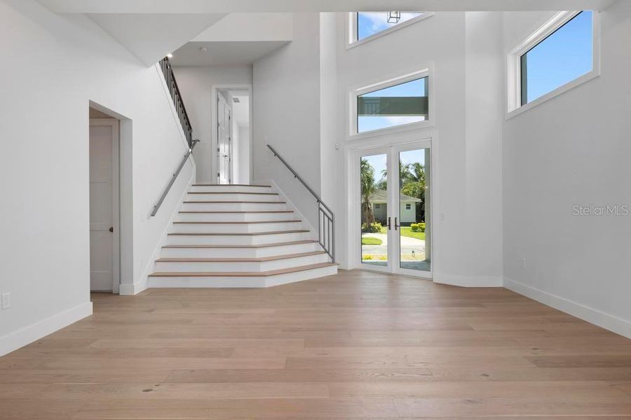 Spacious, unfurnished interior of a new home in , Sarasota (Image 58). Spacious, unfurnished interior of a new home in , Sarasota (Image 58).
