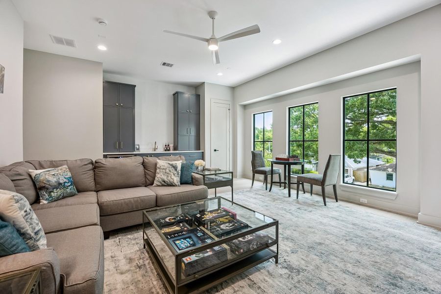 Furnished interior view inside a new home in , Houston (Image 47). Furnished interior view inside a new home in , Houston (Image 47).