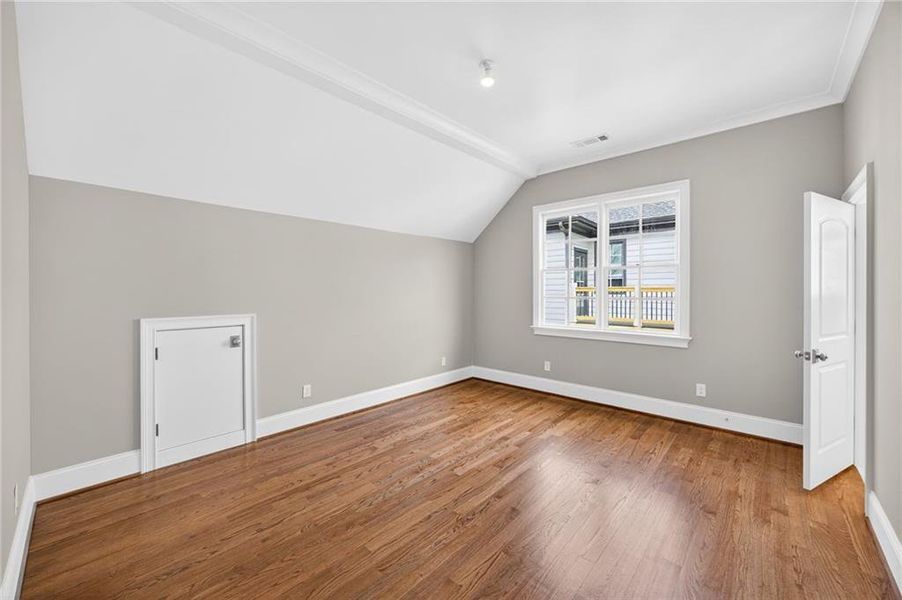 Spacious, unfurnished interior of a new home in , Smyrna (Image 46).