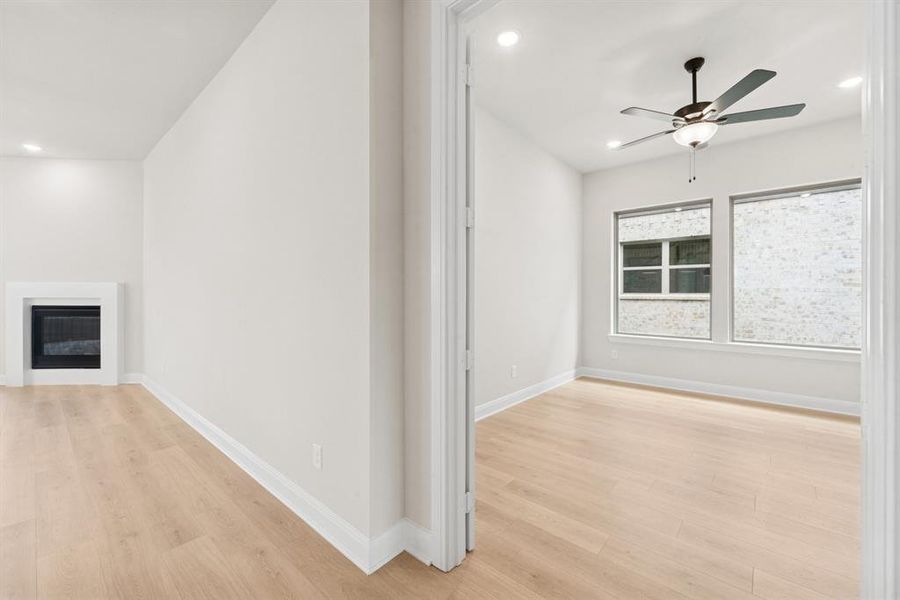 Spacious, unfurnished interior of a new home in South Pointe Cottage Series, Mansfield (Image 19). Spacious, unfurnished interior of a new home in South Pointe Cottage Series, Mansfield (Image 19).