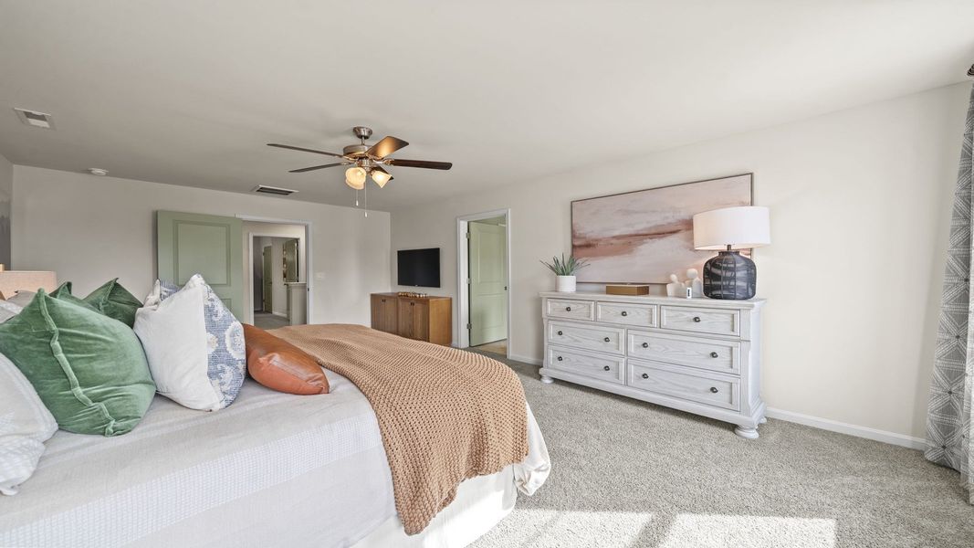 Furnished interior view inside a new home in Tooley Harbor, Elizabeth City (Image 22).