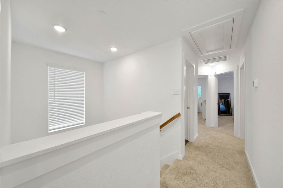 Spacious, unfurnished interior of a new home in , Tomball (Image 19).