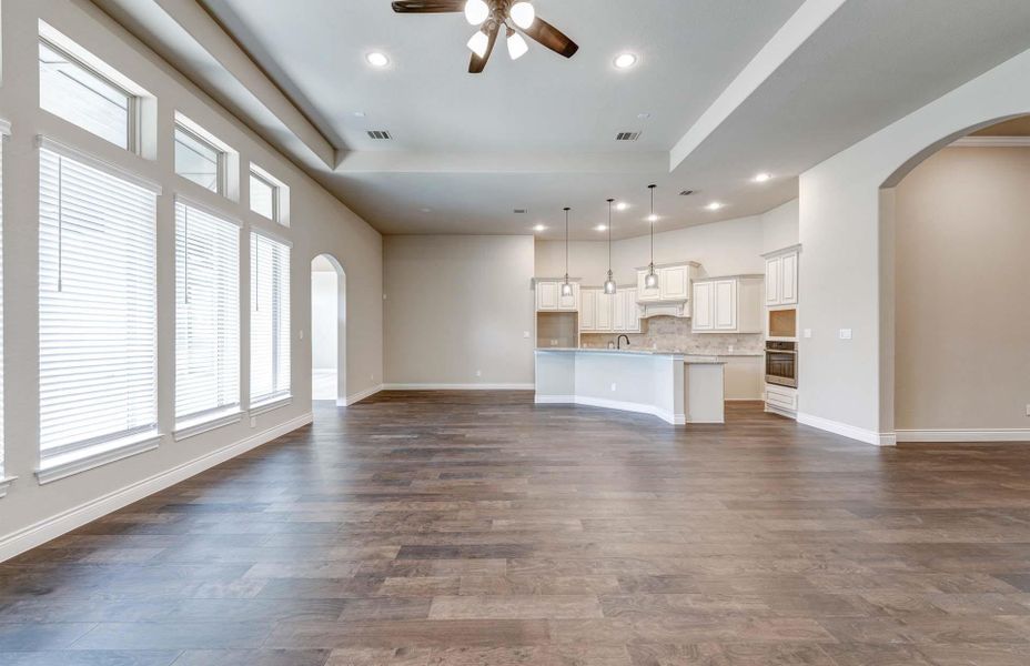 Spacious, unfurnished interior of a new home in Bridgeland 60′, Cypress (Image 18). Spacious, unfurnished interior of a new home in Bridgeland 60′, Cypress (Image 18).