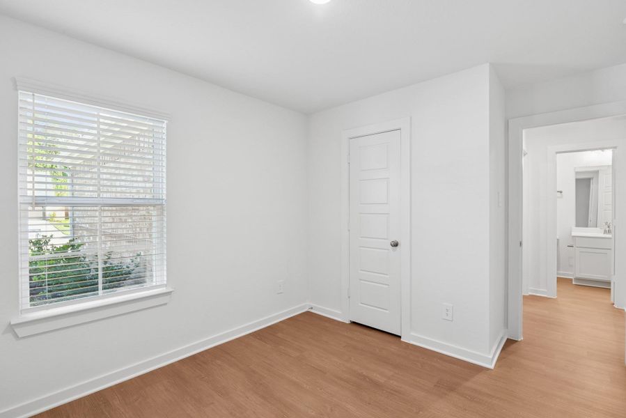 Spacious, unfurnished interior of a new home in Pinewood at Grand Texas, New Caney (Image 4). Spacious, unfurnished interior of a new home in Pinewood at Grand Texas, New Caney (Image 4).