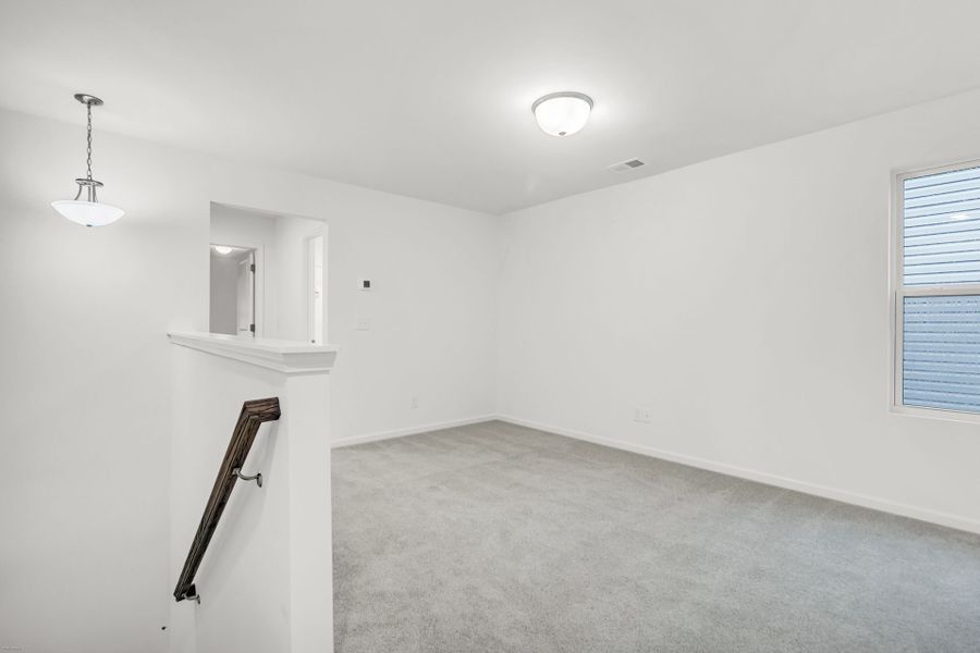 Spacious, unfurnished interior of a new home in Homecoming, Ravenel (Image 18).