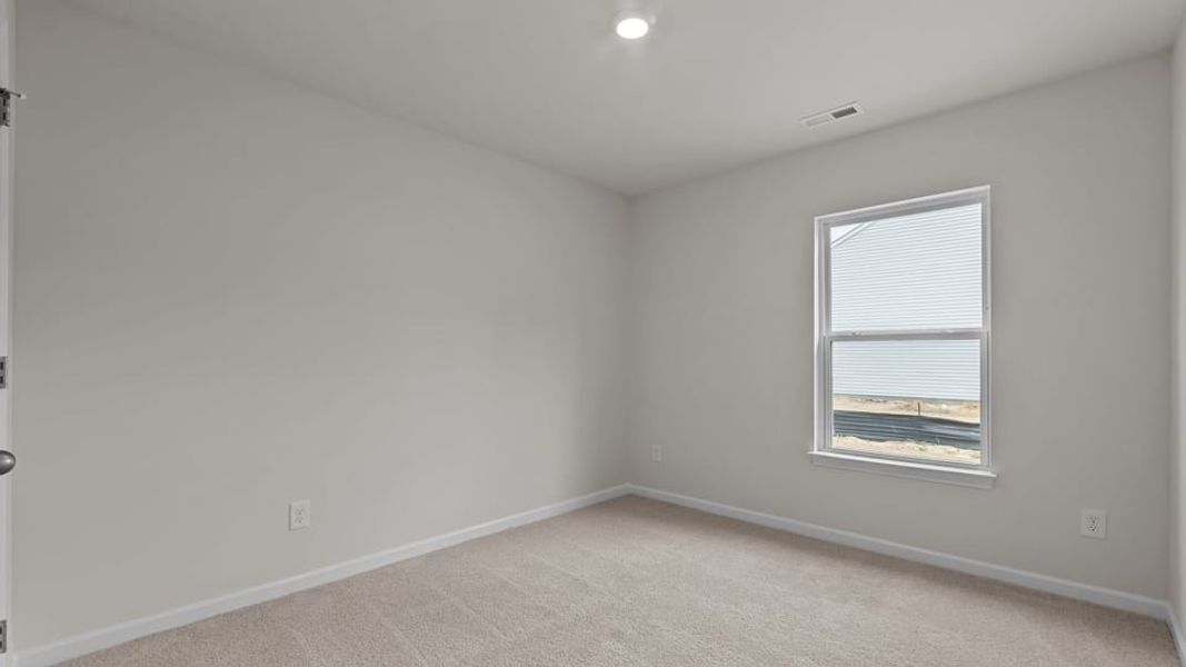 Spacious, unfurnished interior of a new home in Aspen Place, Thomasville (Image 16).