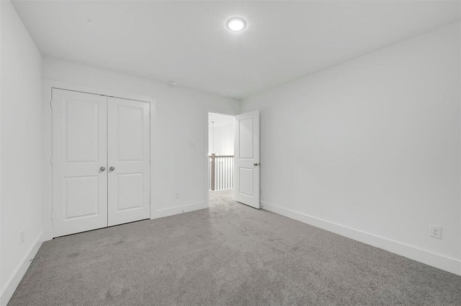 Spacious, unfurnished interior of a new home in Vintage Village, Argyle (Image 31).