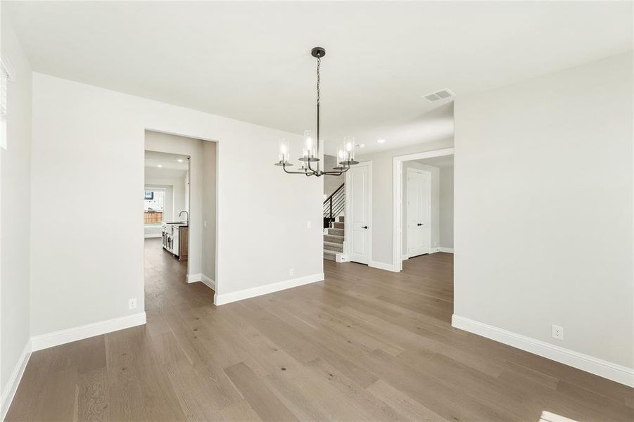Spacious, unfurnished interior of a new home in Glenbrook, Red Oak (Image 33).