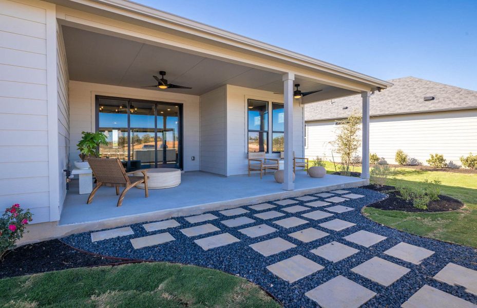 Representative exterior details of a home built from the Prestige by Del Webb in Del Webb Austin at Lost Pines, Bastrop (Image 40).
