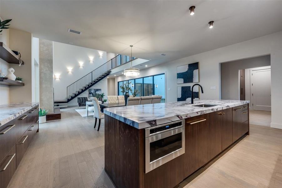 Furnished interior view inside a new home in , Dallas (Image 19). Furnished interior view inside a new home in , Dallas (Image 19).