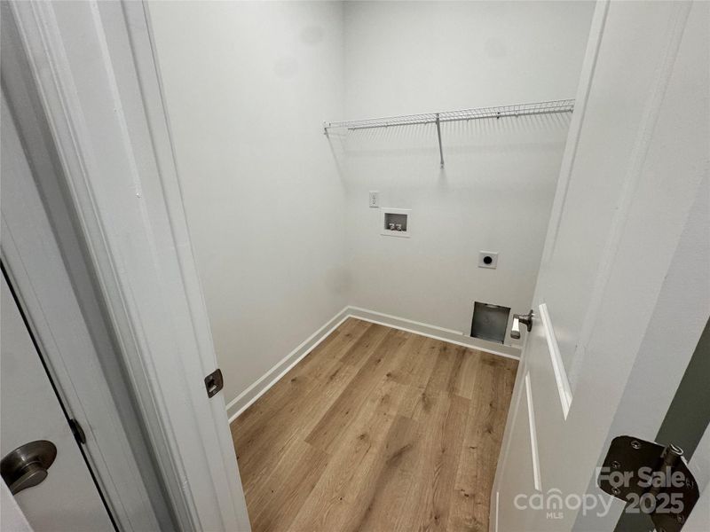 Spacious, unfurnished interior of a new home in , Gastonia (Image 19).