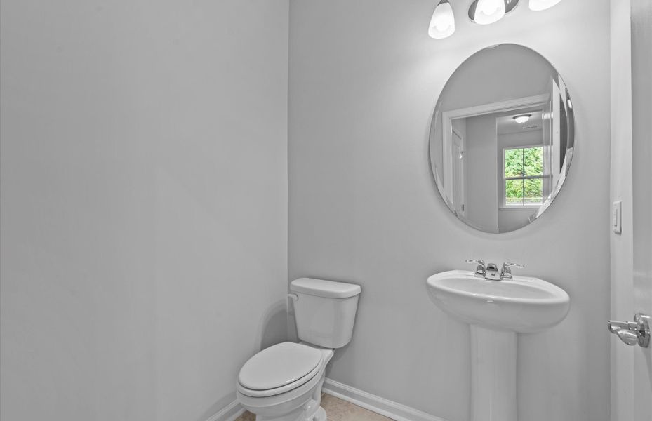 Furnished interior view inside a new home in Sparrow Creek, Boiling Springs (Image 10).