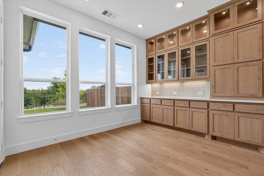 Breakfast Nook