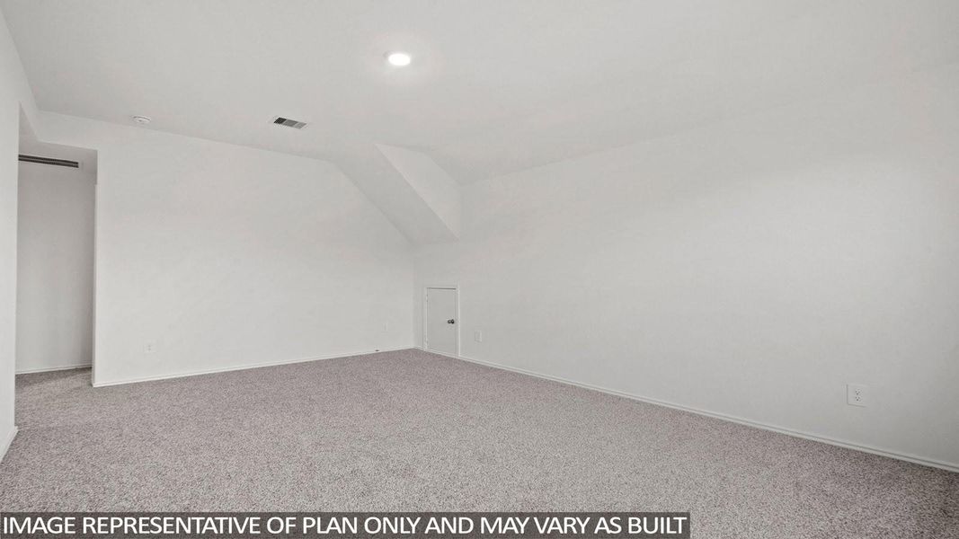 Spacious, unfurnished interior of a new home in Sunterra, Katy (Image 12).