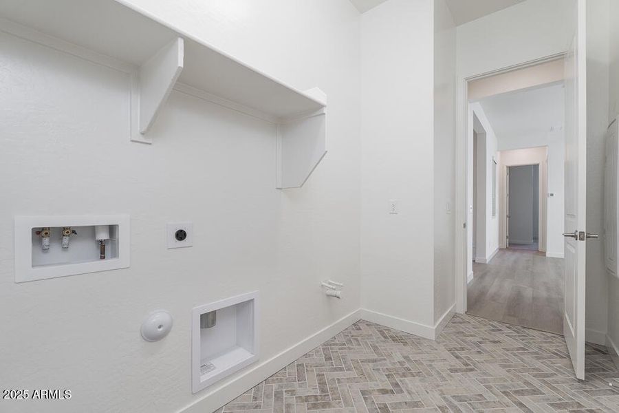 Tri Pointe Terraza 5 - Laundry-1MLS