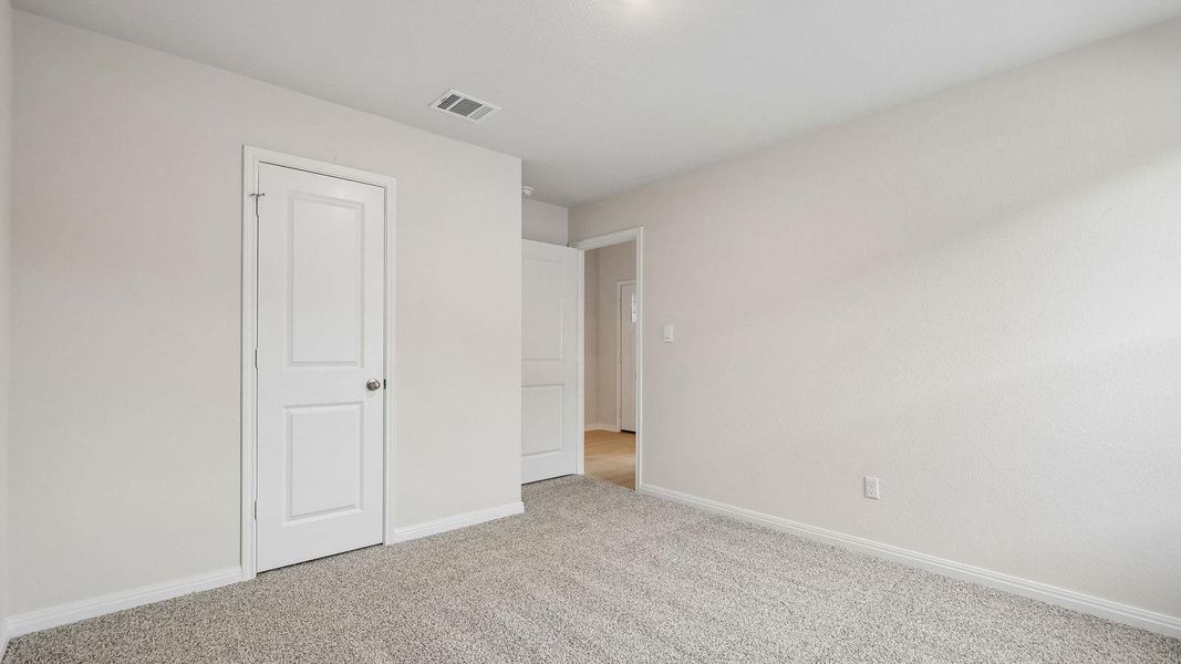 Spacious, unfurnished interior of a new home in Thunder Rock, Marble Falls (Image 26). Spacious, unfurnished interior of a new home in Thunder Rock, Marble Falls (Image 26).