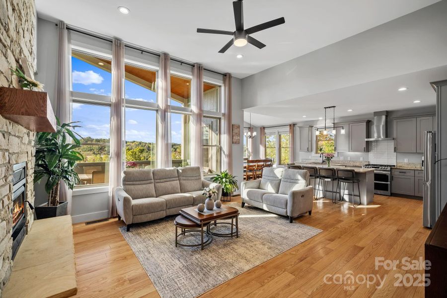 Image 44 of a home in . Image 44 of a home in .