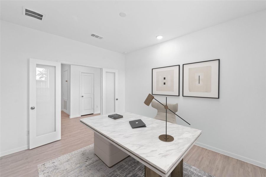 virtually staging - office