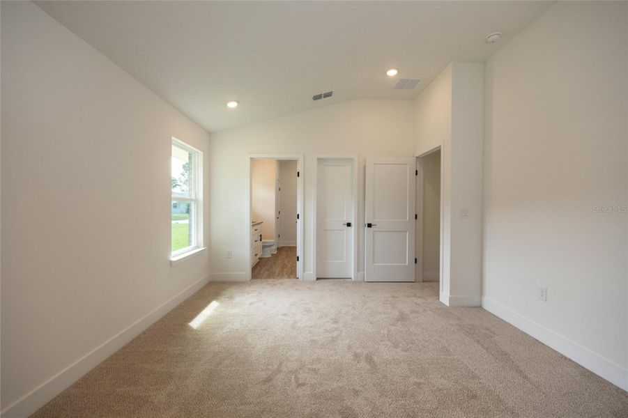 Spacious, unfurnished interior of a new home in Palm Coast, Palm Coast (Image 14). Spacious, unfurnished interior of a new home in Palm Coast, Palm Coast (Image 14).