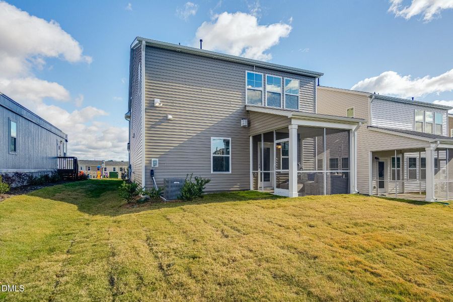 SUN_Sagecroft_Pic_DavidsonHomesite112_38