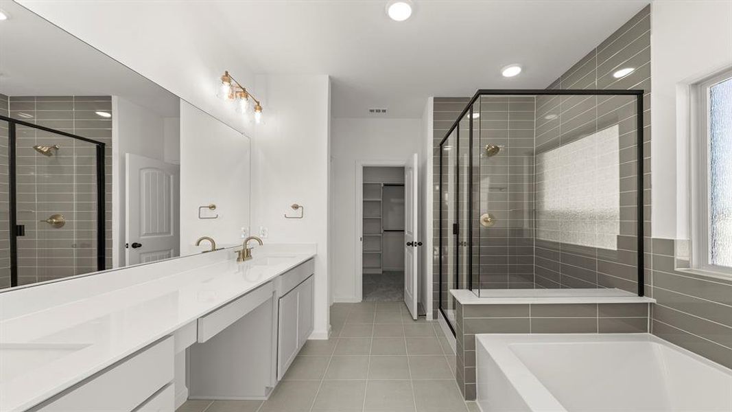 16. 2927 Wagoner - Bath 16. 2927 Wagoner - Bath