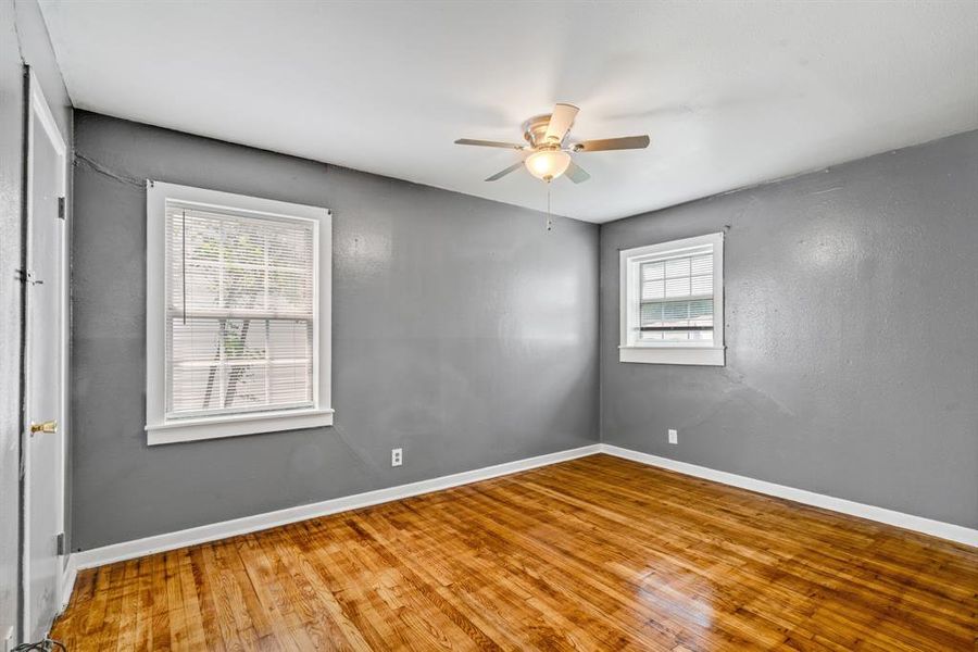 Spacious, unfurnished interior of a new home in , Paris (Image 10). Spacious, unfurnished interior of a new home in , Paris (Image 10).