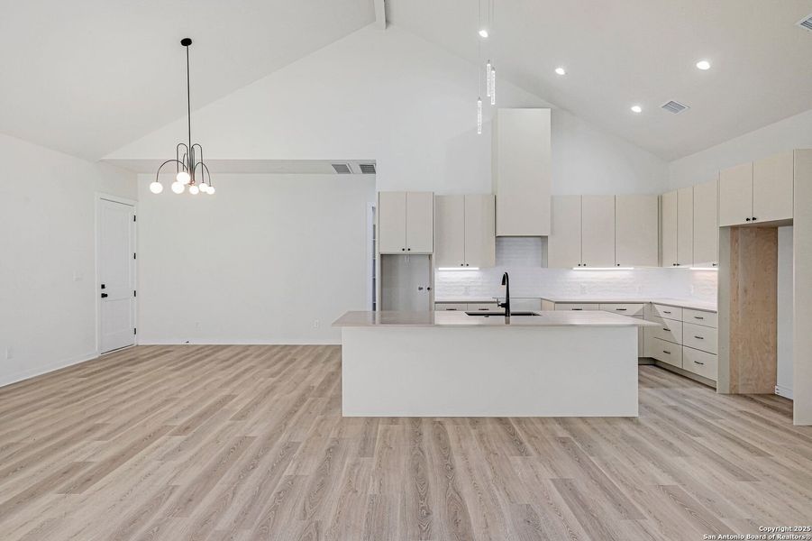 Spacious, unfurnished interior of a new home in , Fischer (Image 13).