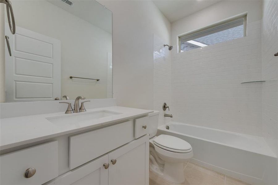 Furnished interior view inside a new home in Spiritas Ranch, Little Elm (Image 5).