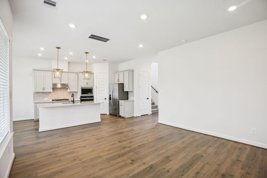 Image 39 of a home in Pinewood Trails - Luxe Series. Image 39 of a home in Pinewood Trails - Luxe Series.