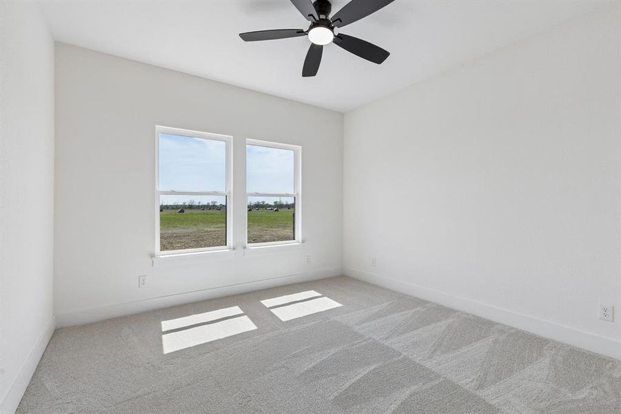 Spacious, unfurnished interior of a new home in , Ponder (Image 16).