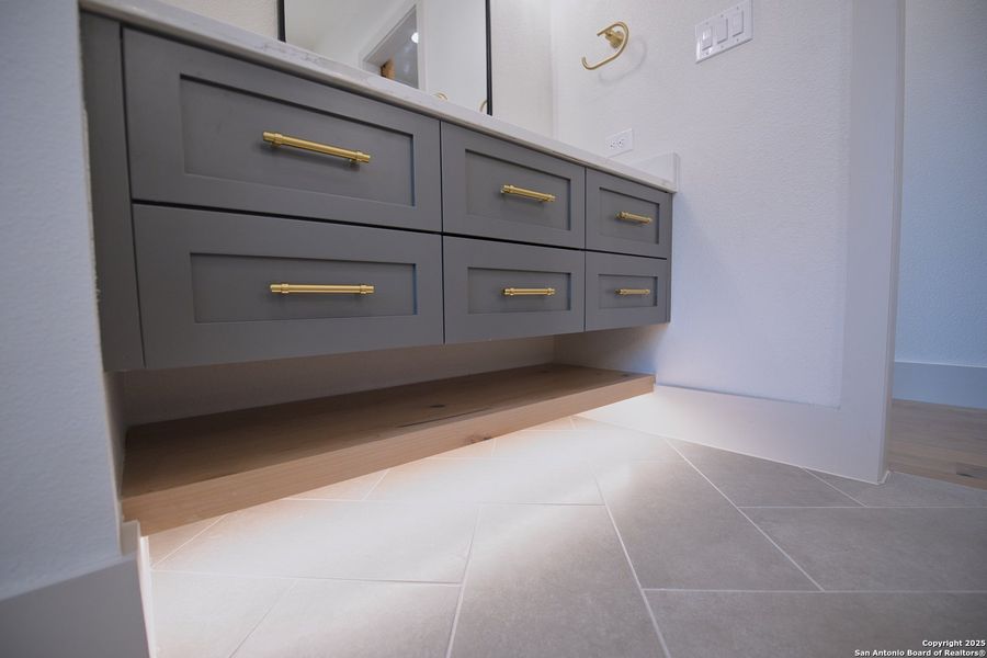 Furnished interior view inside a new home in , San Antonio (Image 10). Furnished interior view inside a new home in , San Antonio (Image 10).