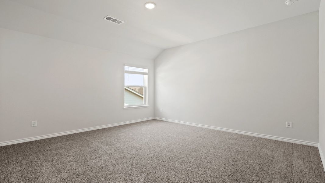 Secondary bedroom