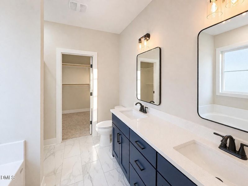 E7143C5D-F524-453E-BBD0-A3D4931E9226 E7143C5D-F524-453E-BBD0-A3D4931E9226