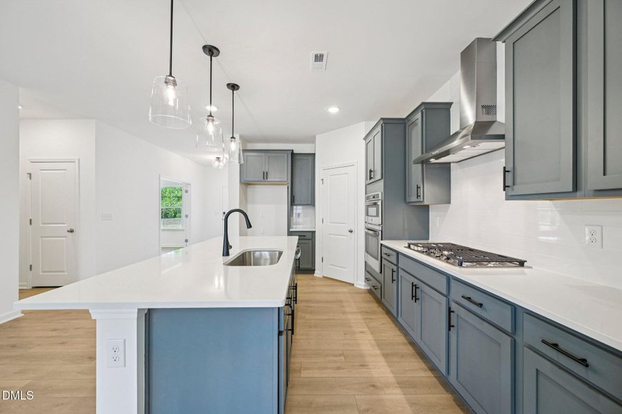 18-web-or-mls-Ken Dr-S1704-018