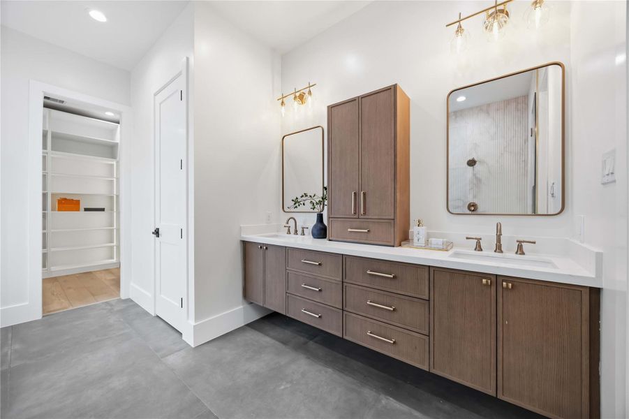 Furnished interior view inside a new home in , Houston (Image 31).