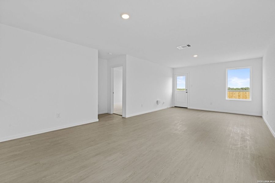 Spacious, unfurnished interior of a new home in Spring Grove, San Antonio (Image 18). Spacious, unfurnished interior of a new home in Spring Grove, San Antonio (Image 18).