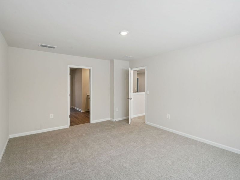 Spacious, unfurnished interior of a new home in Parkside at Grayson, Grayson (Image 13).